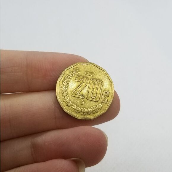 1999 collectors coin‎ Mexicanos 20 cent gold coin - Picture 1 of 2